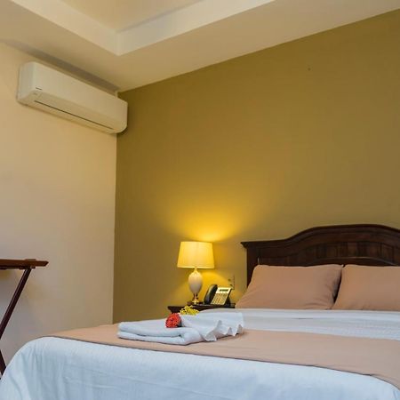 Farallones Hotel 奇南德加 外观 照片