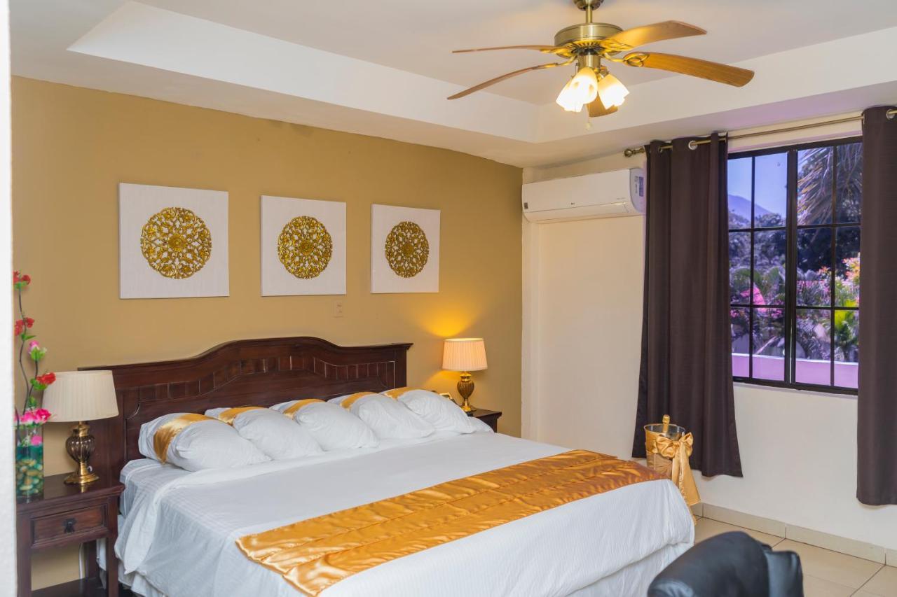 Farallones Hotel 奇南德加 外观 照片