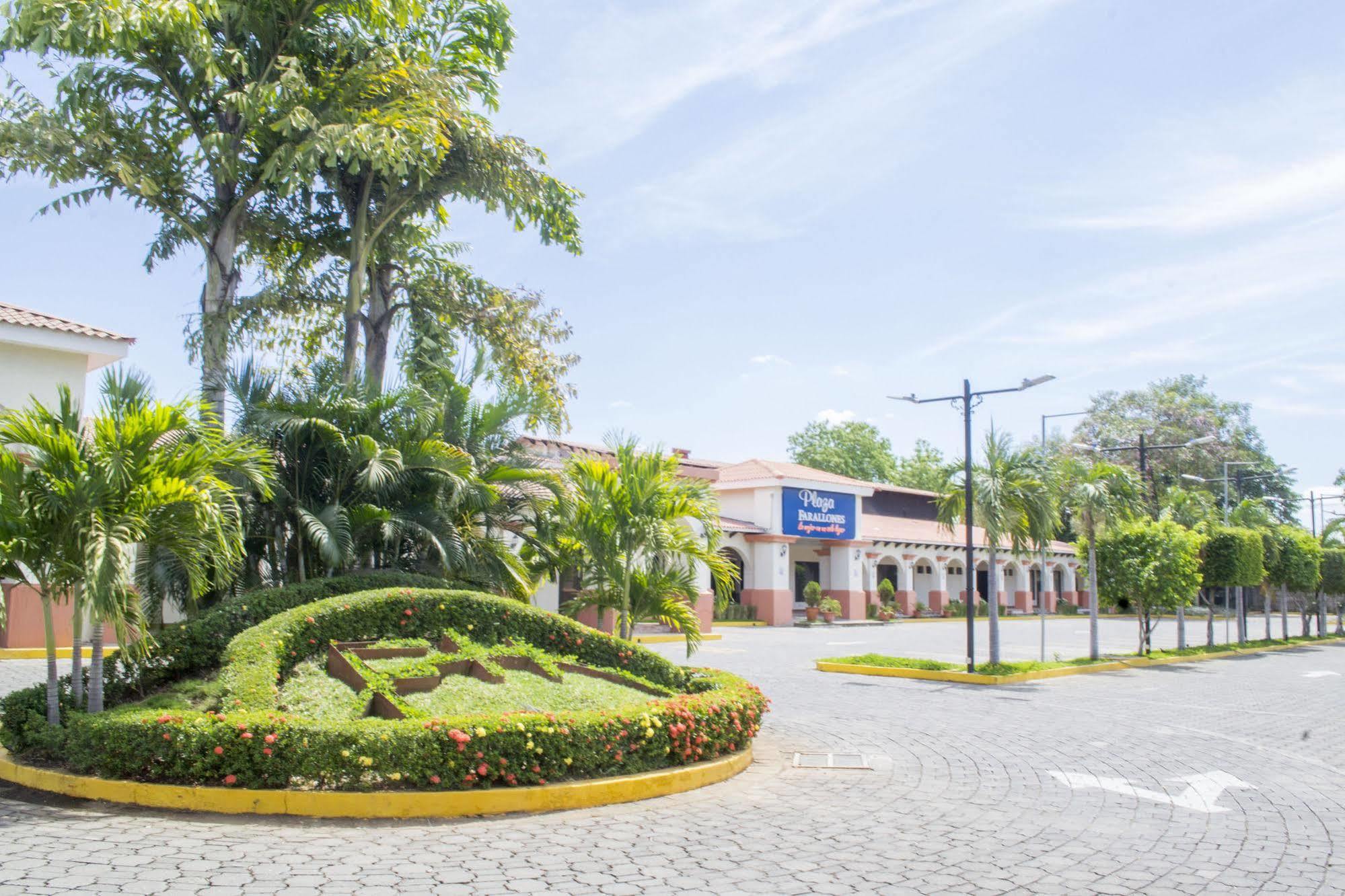 Farallones Hotel 奇南德加 外观 照片