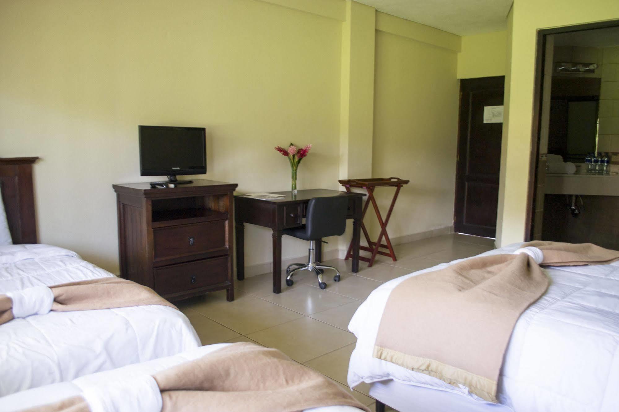 Farallones Hotel 奇南德加 外观 照片
